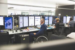 Hier haben wir als BayernLB exzellente Voraussetzungen: wir sind groß genug um am Markt und in den fokussierten Geschäftsfeldern zu bestehen und klein genug um schnell, flexibel und individuell agieren zu können.