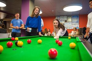 Auch Abseits des Arbeitsalltags herrscht gute Stimmung.