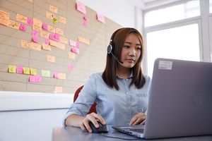 Planung und Organisation sind wichtige Tätigkeiten in der Praxisphase deines Wirtschaftsinformatik-Studiums.