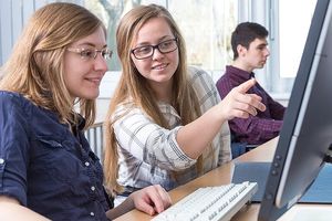 Um unserer Aufgabe gerecht zu werden, suchen wir engagierte Menschen, die zum Erfolg der BGHW beitragen wollen.