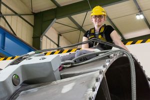 Finde ein Duales Studium in den Bereichen:  IT, Metall und Elektro, sowie BWL! Sei dabei und werde #MINTfluencer