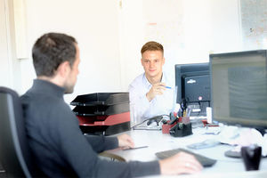 Als dualer Student bist du ein wichtiger Teil jeder Abteilung. Die Kollegen legen viel Wert auf deine Meinung.