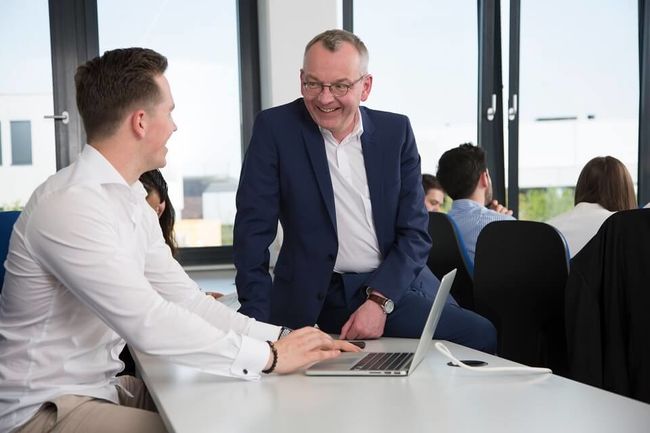 Ein Betreuungsverhältnis zwischen Dozenten und Studierenden von 1:7.