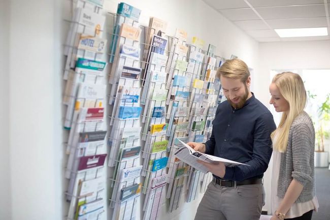 Mit einem dualen Studium verbinden Sie wertvolle praktische Erfahrung mit akademischem Know-how.