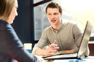 Wir bieten dir ein duales Studium in unterschiedlichen Bereichen, zum Beispiel Immobilienwirtschaft.