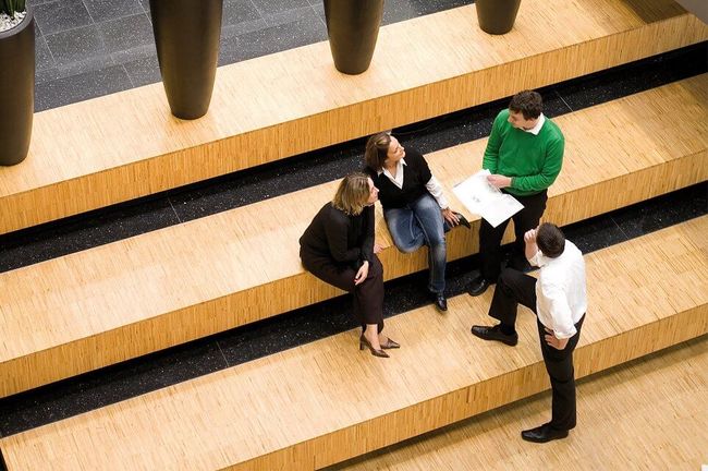 Lebenslanges und praxisnahes Lernen.