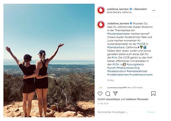 Hier siehst Du zwei unserer Dualen Studentinnen in ihrem Auslandssemester in Santa Barbara, Kalifornien.